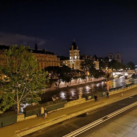 Le Notre Dame - Luxury Apartment With Seine View Paryż Zewnętrze zdjęcie